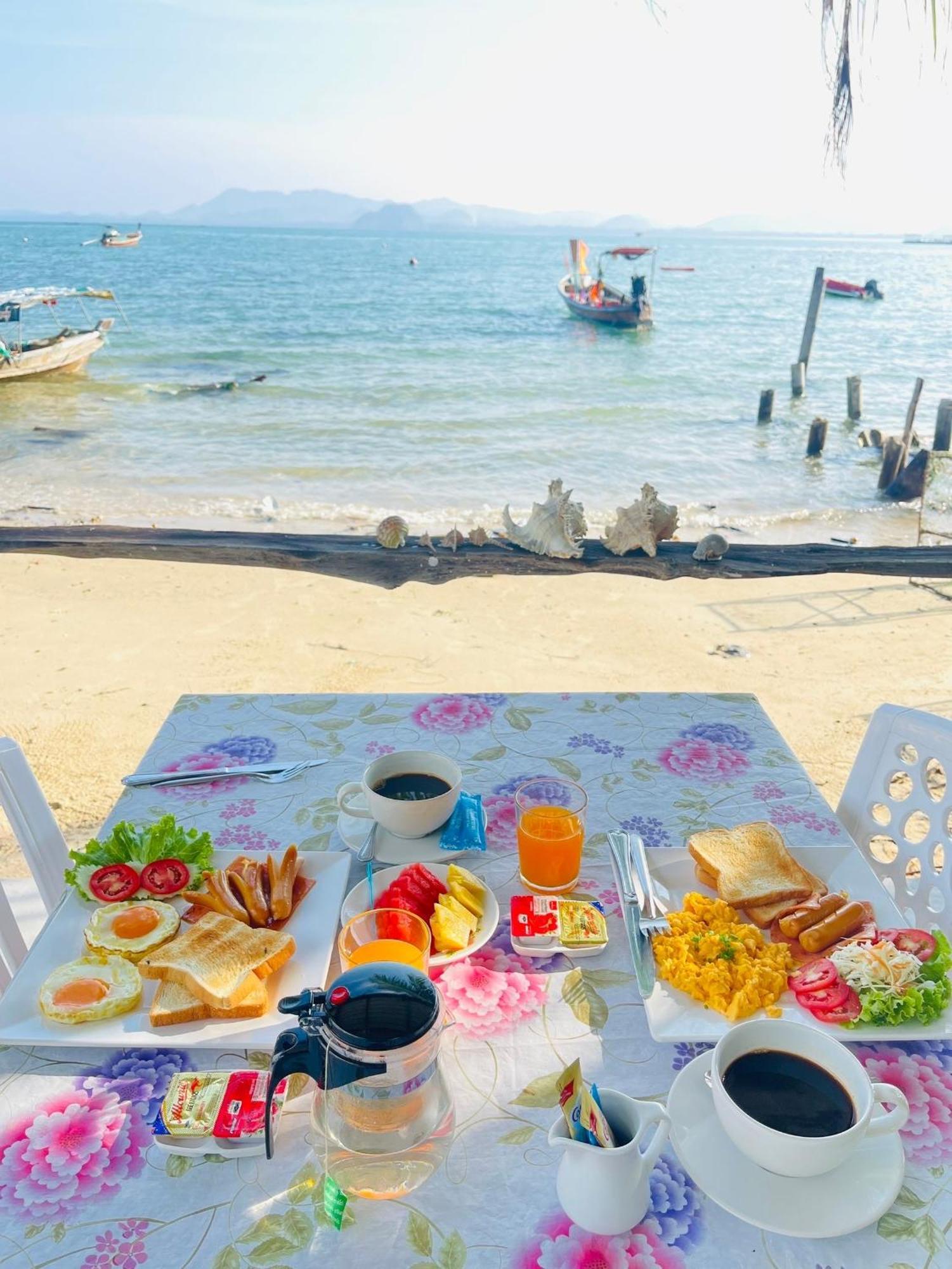 Koh Mook Rem Ley Hotel Транг Екстериор снимка